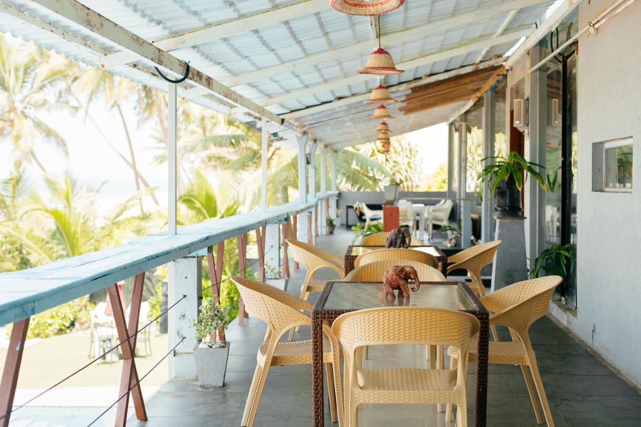 Lavanga Beach Hikkaduwa Eksteriør bilde